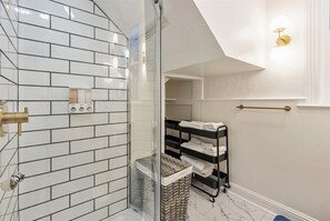 Haartrockner, Handtücher