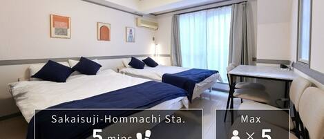 1 chambre, fer et planche à repasser, accès Internet