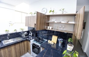 Microwave, oven