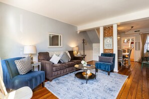 Uklassifisert bilde, 2 av 46, knapp