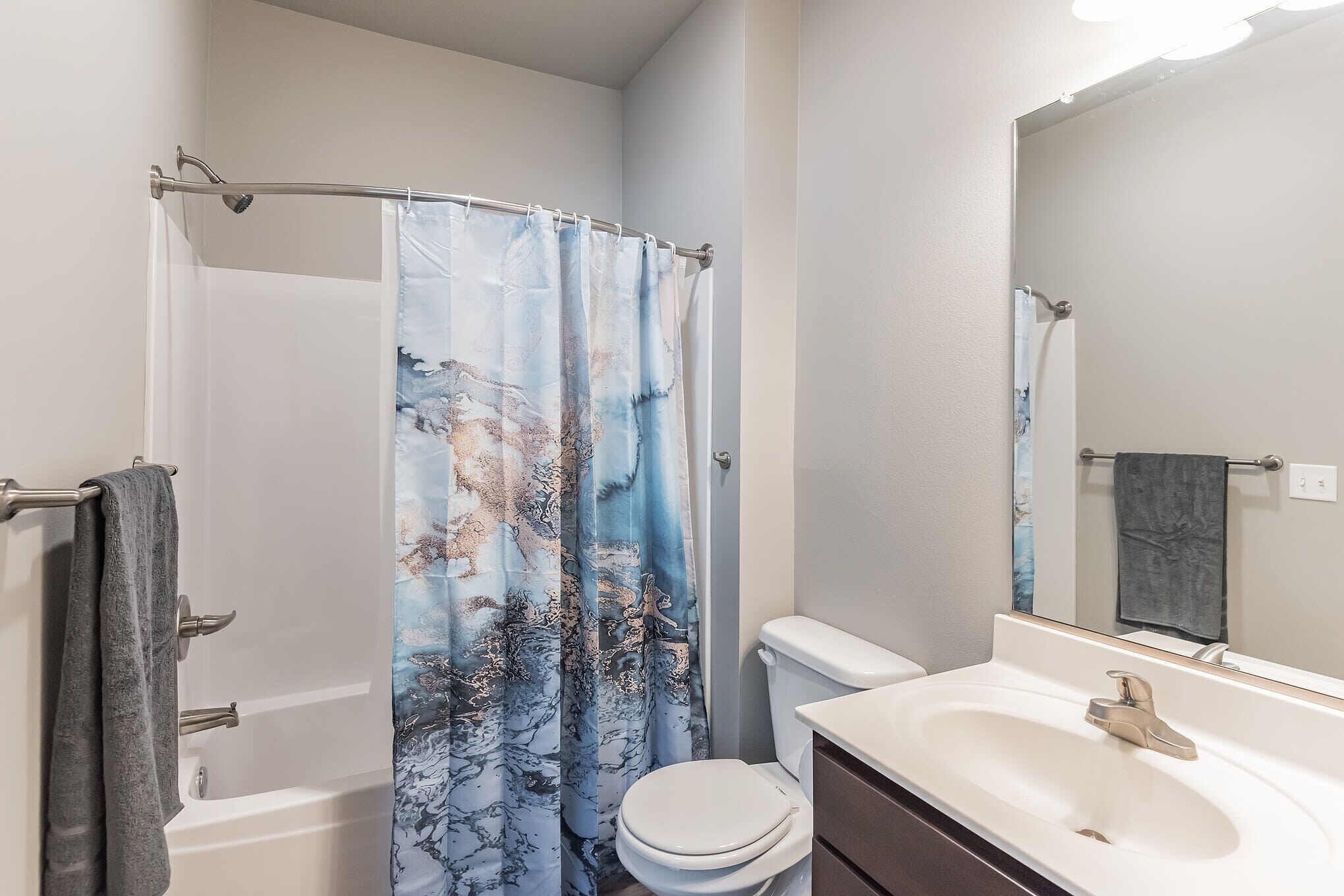 淋浴設備、風筒、提供毛巾