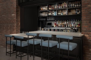 Bar (in der Unterkunft)