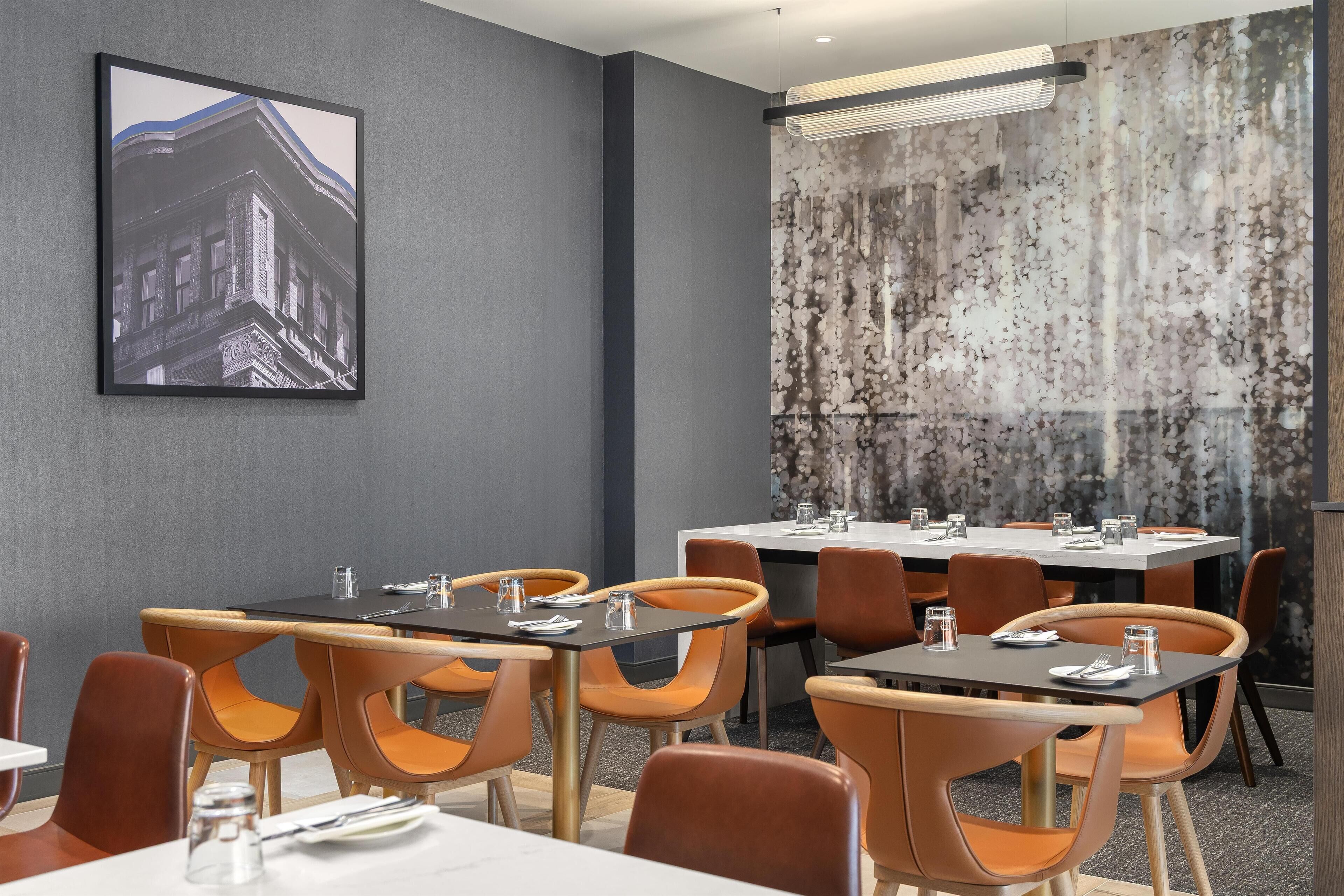 Photo - Hyatt Place Toronto Airport