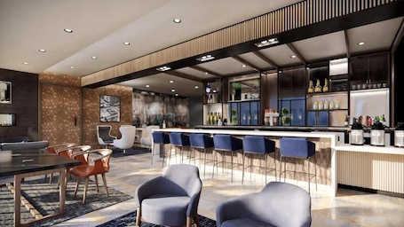 Restaurant. Hyatt Place Toronto Airport