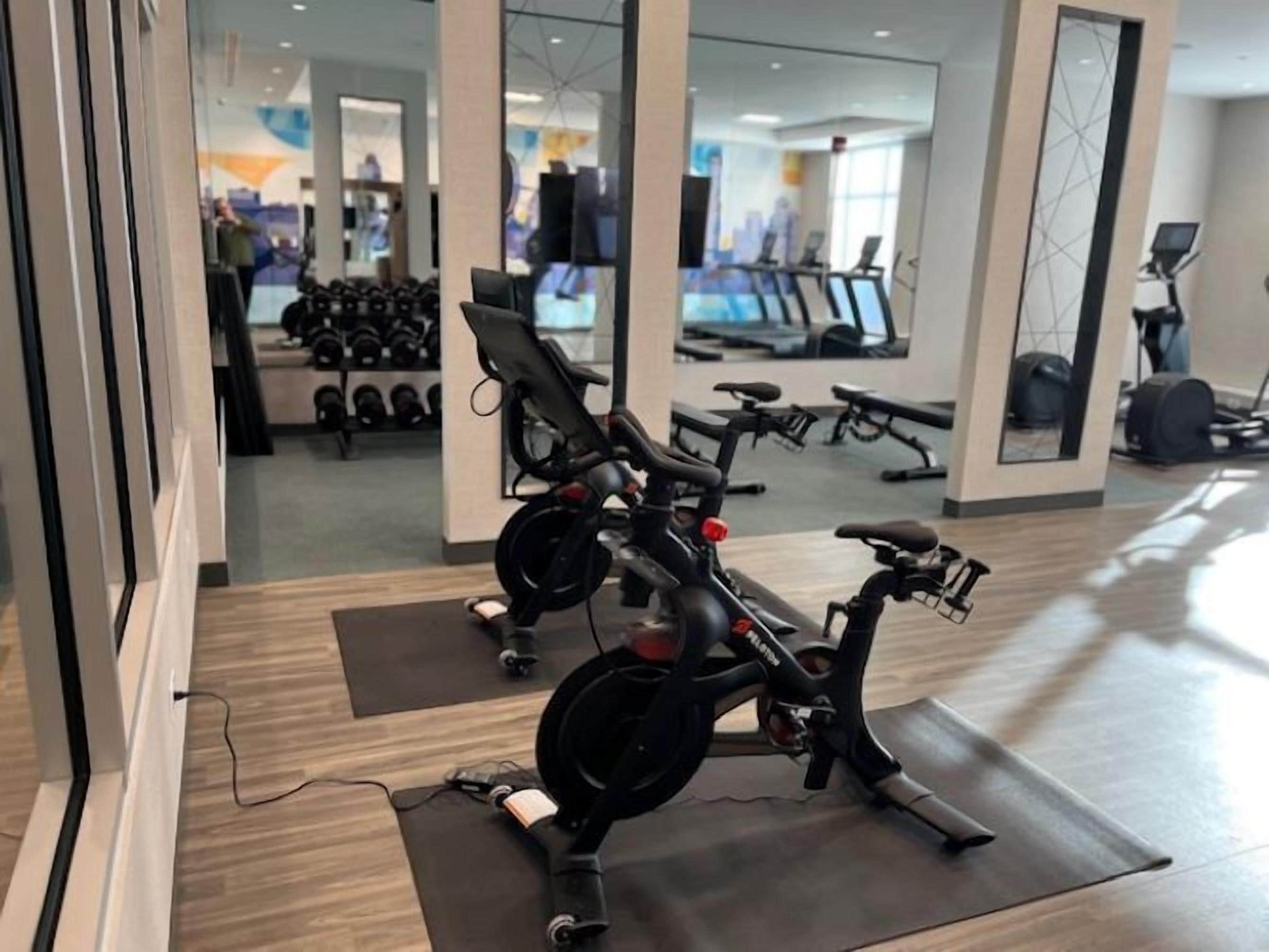 Photo - Hyatt Place Toronto Airport