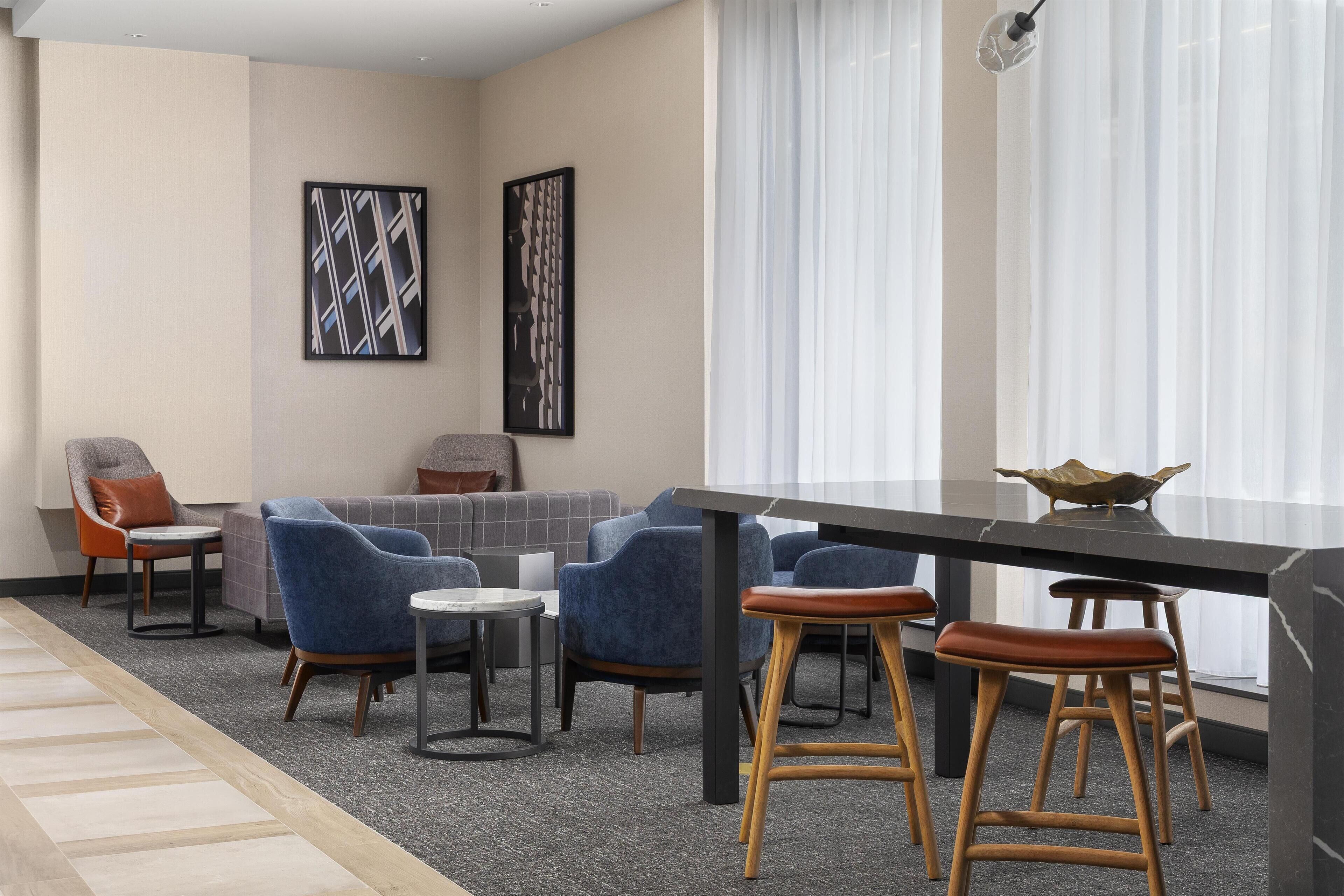 Photo - Hyatt Place Toronto Airport