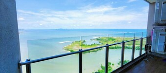 2-bedroom condo with AC, fitness room in enchanting Taman Melaka Raya