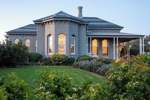 St Joseph's By The Sea - Williamstown