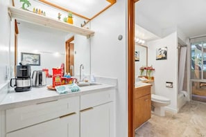 公寓 (1 Bedroom) | 私人简易厨房 | 微波炉、茶具/咖啡用具