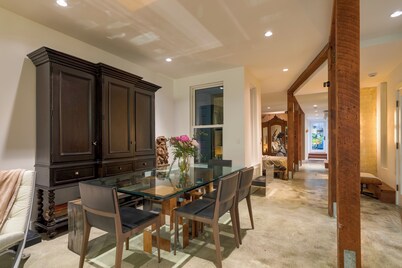 Pvt Lux Boutique Suite with Lush Patio: Historic San Francisco - 99 Walk Score