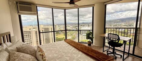 3 chambres, fer et planche à repasser, accès Internet, draps fournis