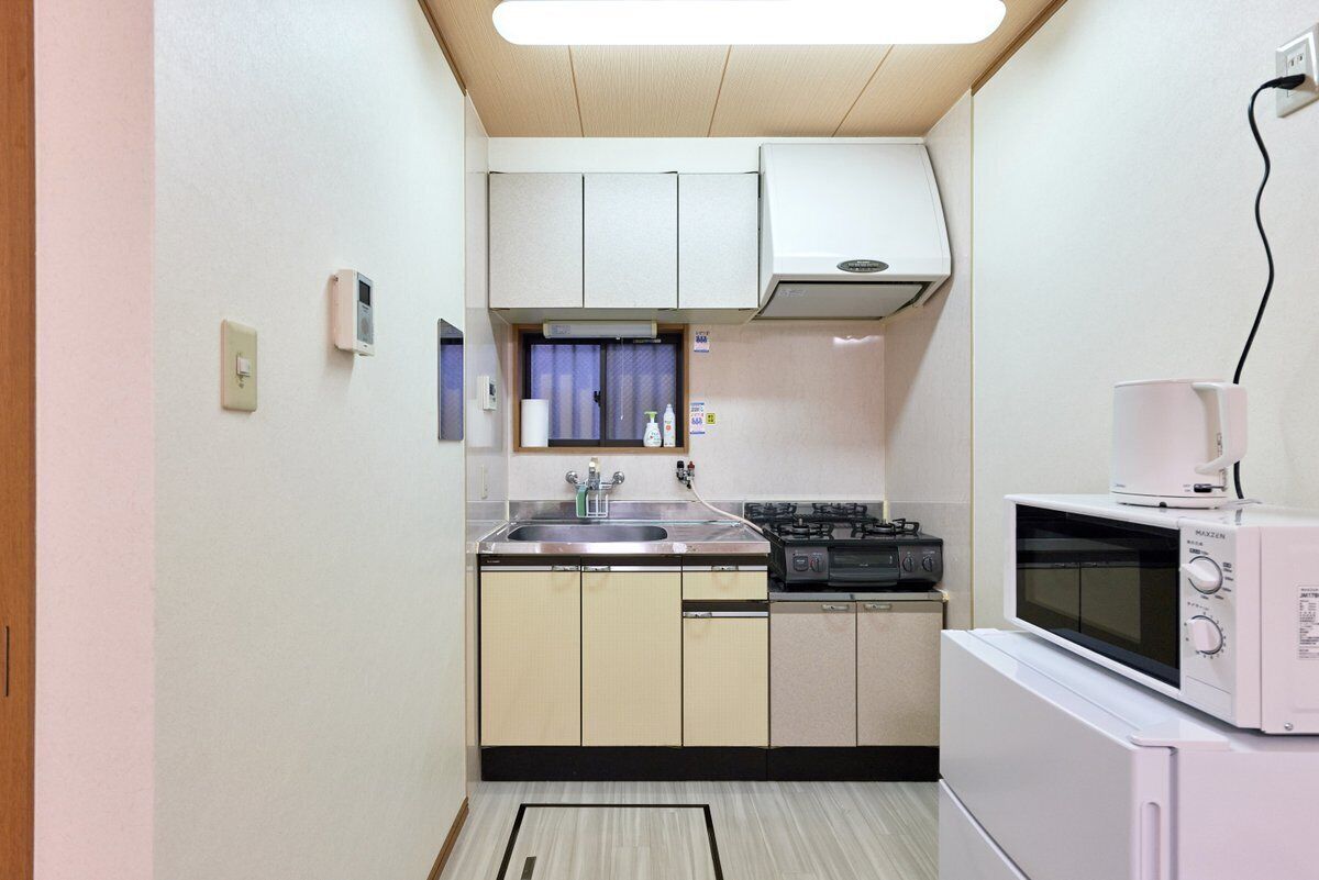 Fridge, microwave, cookware/dishes/utensils