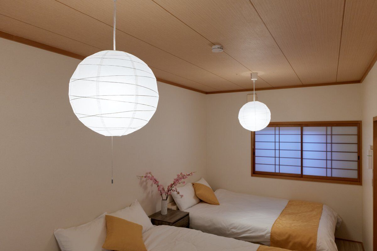 1 室のベッドルーム、アイロン / アイロン台、インターネット