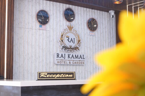 Hotel Raj Kamal & Garden