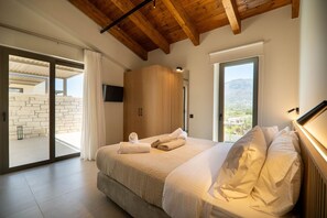 3 makuuhuonetta, vauvan matkasänky, ilmainen Wi-Fi