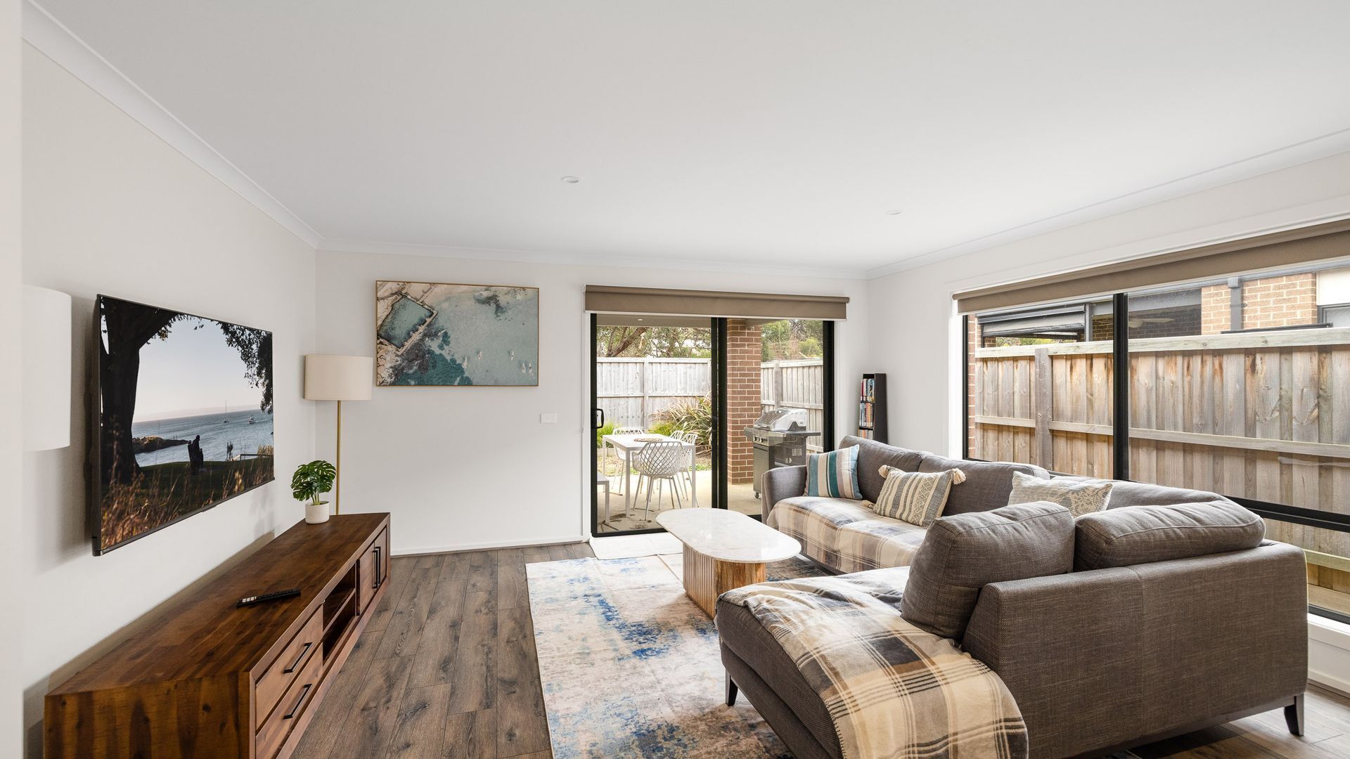 TV, ping pong, books