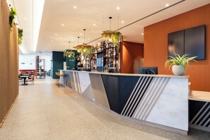 Reception - B&B HOTEL Brussels Airport (Machelen)