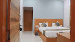 Quarto standard, sacada | Escrivaninha, Wi-Fi de cortesia