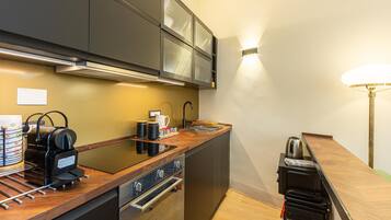 Apartamento | Cozinha privada | Micro-ondas