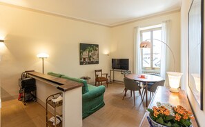 Apartment | Living area