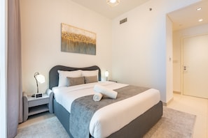 2 chambres, fer et planche à repasser, Wi-Fi gratuit, draps fournis