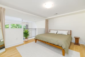 1 غرفة نوم ومكواة/لوح كي وواي فاي مجانًا وملاءات أسرّة