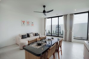 Vila luxo | Sala de estar | Smart TV