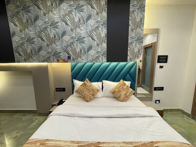 Shreemoyee Inn - Unit 2