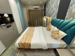 Quarto casal luxo | Wi-Fi de cortesia