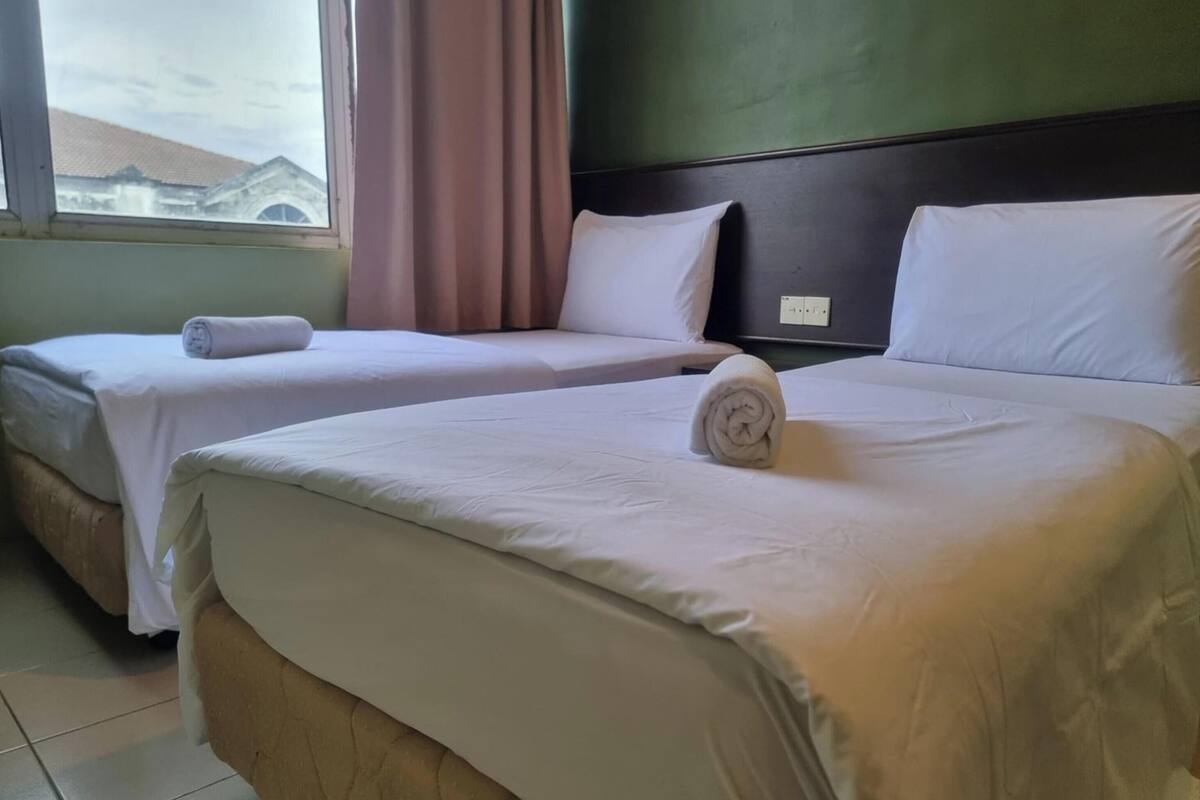 Free WiFi, bed sheets