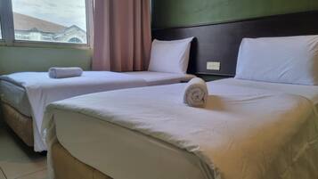 Free WiFi, bed sheets