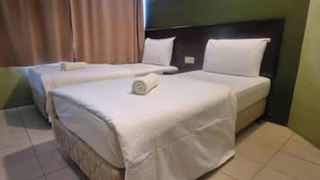 Deluxe Twin Room | Free WiFi, bed sheets