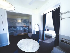 Blackout drapes, iron/ironing board, free WiFi - Hotel Palisade (Millers Point)