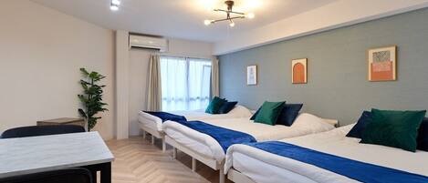 1 bedroom, iron/ironing board, Internet