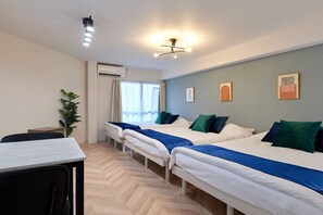 1 habitación, tabla de planchar con plancha y internet 