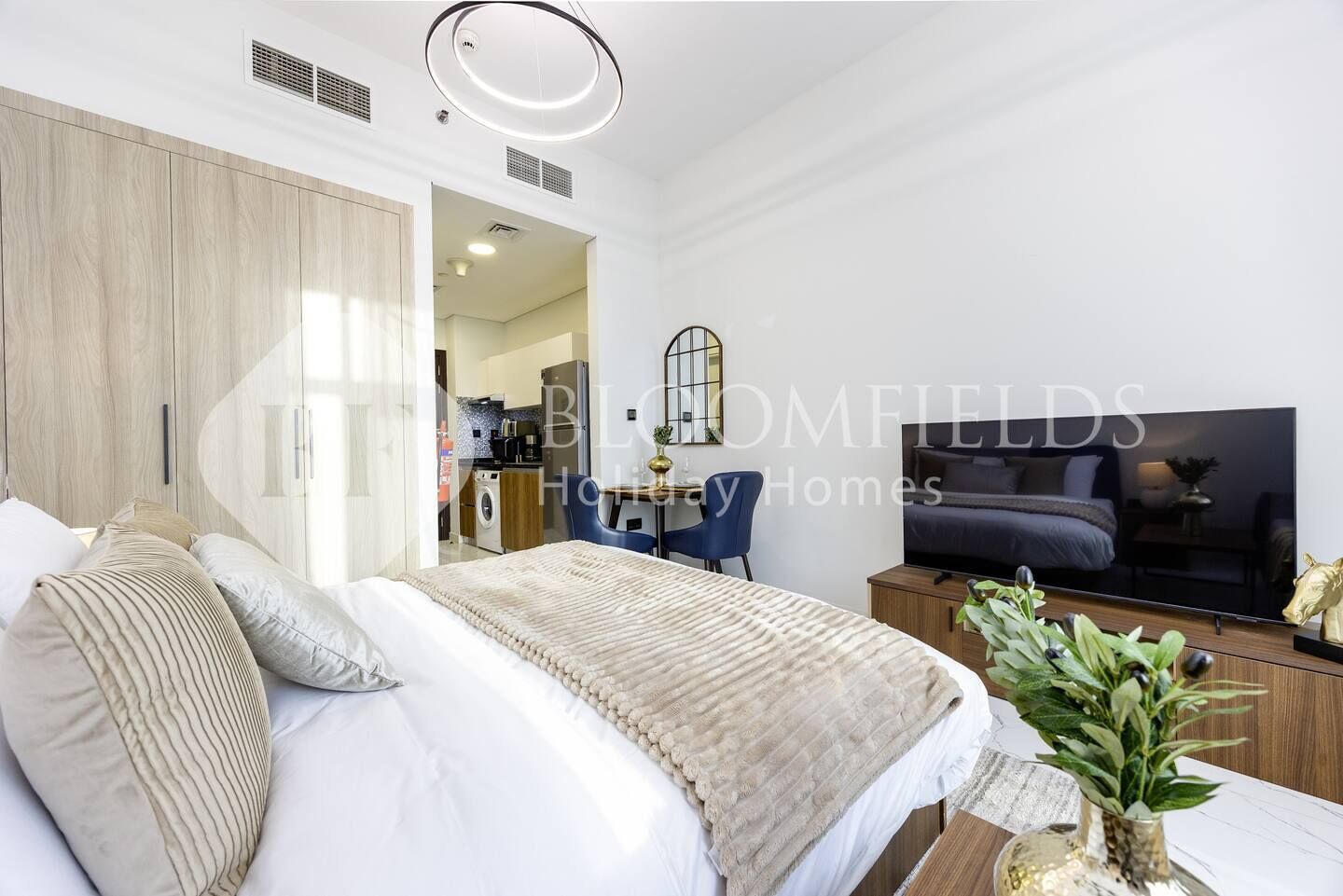 Zimmersafe, Bügeleisen/Bügelbrett, kostenloses WLAN