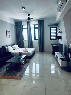 Studio Suite Deluxe | Bàn ủi/dụng cụ ủi quần áo, truy cập Internet không dây miễn phí 