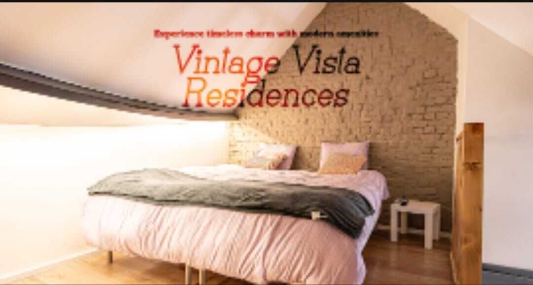 Basic Room | Laptop workspace, iron/ironing board, free WiFi