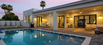 El Dorado Escape | Luxe 4BR w/ Pool, Putting Green, Fireplace near Kierland