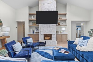 Smart TV, fireplace, offices