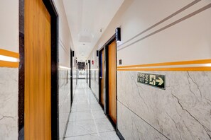 House | Interior - Collection O Kosad Formerly Hotel Royal Orbits (Surat)