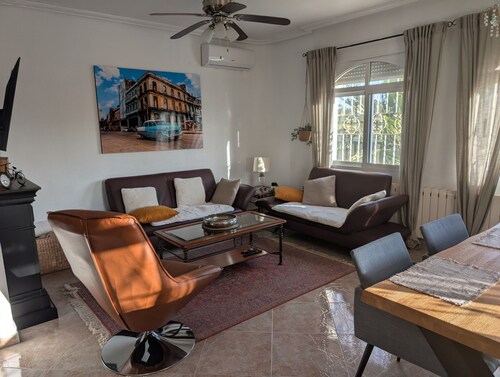 Villa in Orihuela Costa for 6 Guests