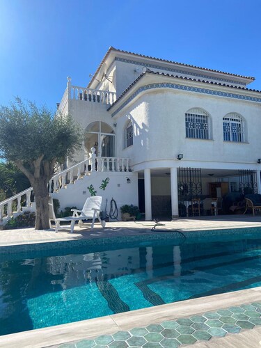Villa in Orihuela Costa for 6 Guests