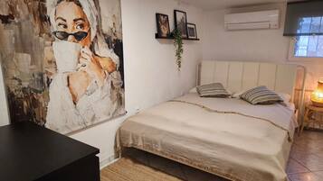 3 bedrooms, iron/ironing board