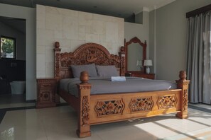 Premium bedding, pillowtop beds, iron/ironing board, free WiFi