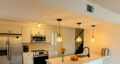 Lakefront 2BR for Nurses & Pros | Agam’s Oasis