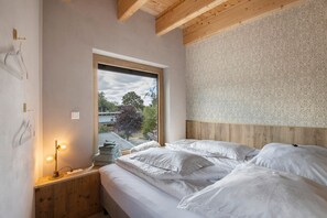 2 chambres, fer et planche à repasser, Wi-Fi, draps fournis