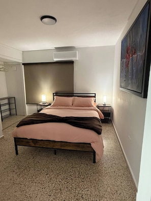 4 bedrooms, Internet, bed sheets