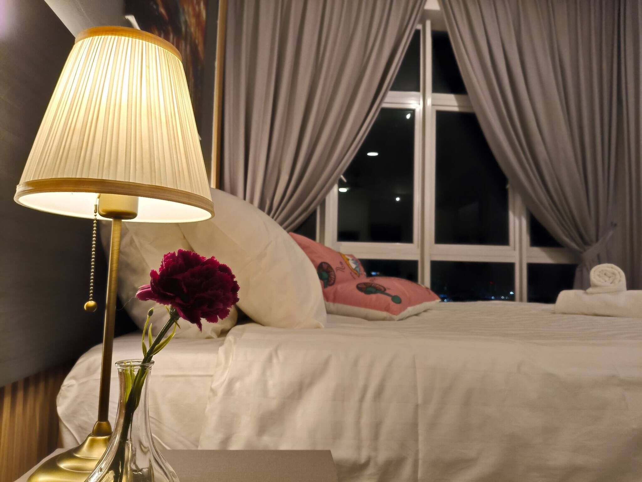 1 bedroom, internet, bed sheets