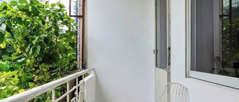 Deluxe Double Room | Terrace/patio